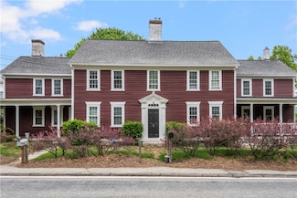 16 School St, North Smithfield, RI 02896