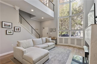 199 12th St NE Unit 5, Atlanta, GA 30309