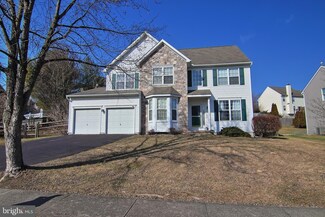 1329 Juniper St, Pottstown, PA 19464