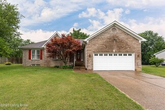 1724 Crystal Dr, La Grange, KY 40031