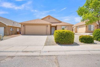 1139 Steins Dr, Las Cruces, NM 88012