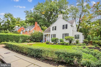 312 W Alexandria Ave, Alexandria, VA 22302