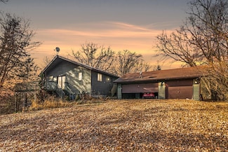8050 County Road 26, Maple Plain, MN 55359