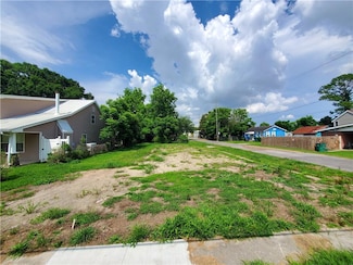 201 Newman Ave, New Orleans, LA 70121