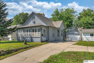 6812 Ohio St, Omaha, NE 68104