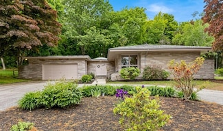 124 Mount Vernon Rd W, East Weymouth, MA 02189