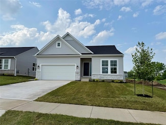 125 NW Rolling Cir, Waukee, IA 50263