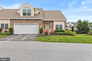 2924 Halstead Ln, York, PA 17404