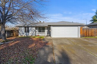 2653 Hadley Cir, White City, OR 97503