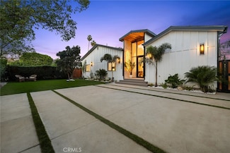 5750 Stansbury Ave, Van Nuys, CA 91401