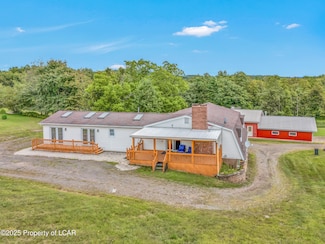 205 Post Office Rd, Sweet Valley, PA 18656