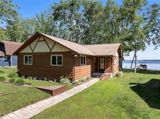 9470 Silver Strand Rd, Levering, MI 49755