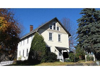 357 Franklin St, Slippery Rock, PA 16057