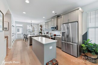 2017 Belmont Terraces Ln Unit 9, Charlotte, NC 28205