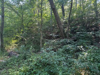 14 Charing Ave, Beverly Shores, IN 46360