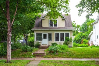 2833 30th Ave S, Minneapolis, MN 55406