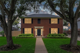 3111 Chesterfield Ln, Stafford, TX 77477