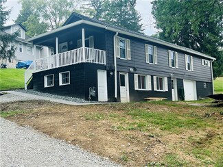 103 Orchard Rd, Irwin, PA 15642