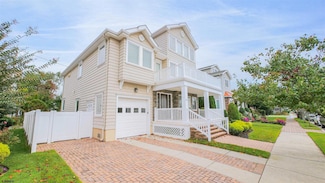 13 S Vendome Ave, Margate City, NJ 08402