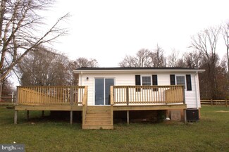 8385 Turnbull Rd, Warrenton, VA 20186