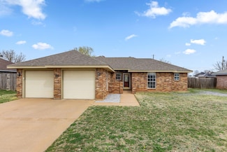 1419 Amherst St, Burkburnett, TX 76354