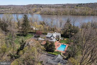 2445 River Rd, New Hope, PA 18938