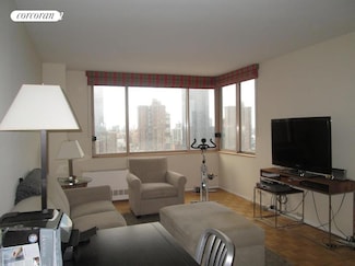 350 W 50th St Unit 27D, New York, NY 10019