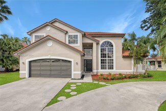 704 NW 177th Ave, Pembroke Pines, FL 33029