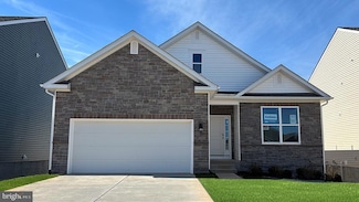 138 Woodford Dr, Stephens City, VA 22655