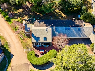 15 Brentwood Dr Unit 4, Cumberland Foreside, ME 04110