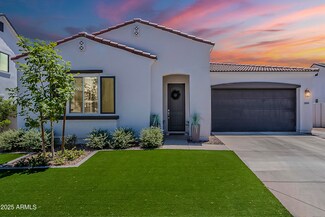3819 W Serpentine Dr, Queen Creek, AZ 85144
