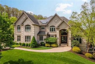 2207 Grandeur Dr, Gibsonia, PA 15044
