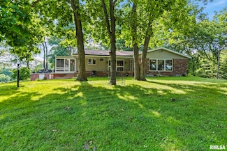1847 New Salem Church Rd Unit 1, New Berlin, IL 62670