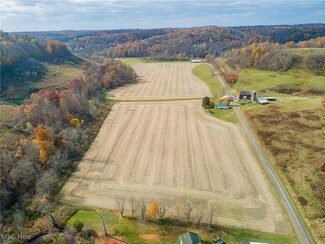 6006 Post Boy Rd, Newcomerstown, OH 43832