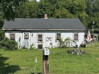 4 Water St, Lakeville, MA 02347