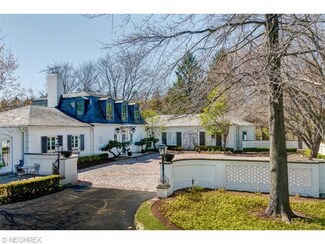 34000 Shaker Blvd, Chagrin Falls, OH 44022