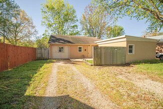 2033 Schuyler Ave, Lafayette, IN 47904