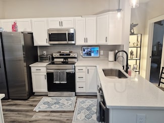 490 Ridge Top Ct, Clarksville, TN 37040