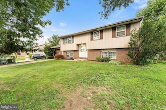257 W Landing Rd, Blackwood, NJ 08012