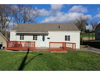 1007 Woodland Dr, McKeesport, PA 15133