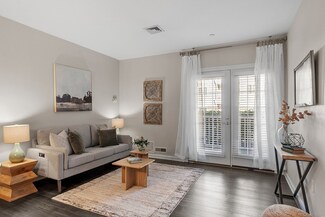180 Chickering Rd Unit 109C, North Andover, MA 01845