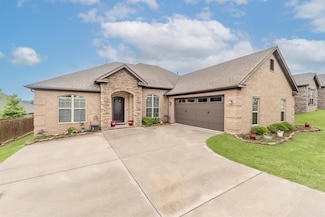 8925 Johnson Dr, Sherwood, AR 72120