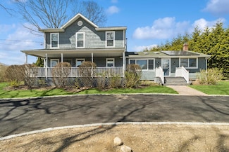 174 Norris Ln, Bridgehampton, NY 11932