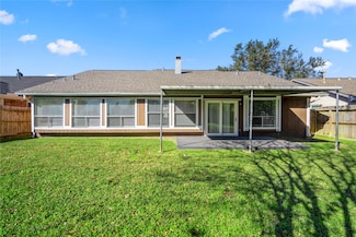 11030 Hidden Bend Dr, Houston, TX 77064