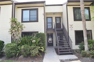 420 Moorings Cove Dr Unit 420, Tarpon Springs, FL 34689