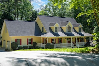 203 Wild Oak Ct, Seneca, SC 29672