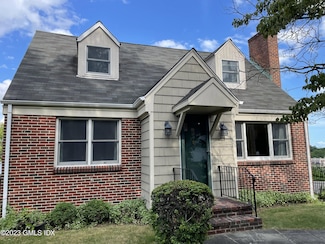 3 Havemeyer Ln, Old Greenwich, CT 06870