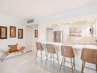5701 Collins Ave Unit 307, Miami Beach, FL 33140