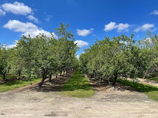 28697 Avenue 5, Madera, CA 93637