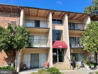 7700 Arehart Dr Unit 1213, New Carrollton, MD 20784